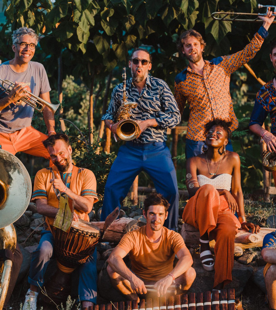 Image de l'article Vibrez sous les notes afro-funk avec Balaphonics et Mary May